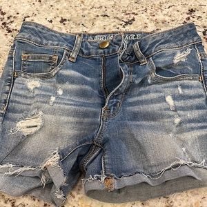 American Eagle hi rise shortie Jean shorts size 4